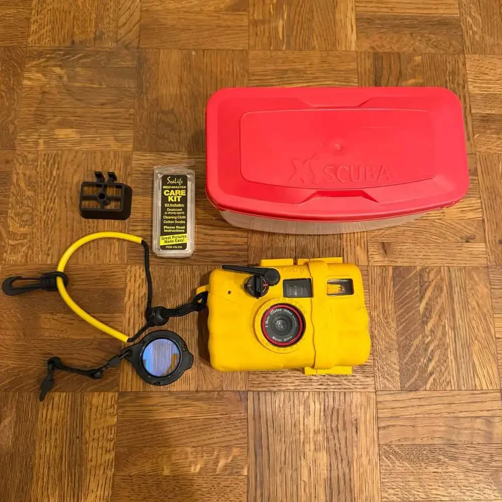Sealife Reefmaster RC SL201 35mm Film Camera With Case & Care Kit